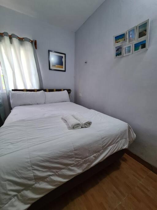 Casa Perla Marina, Pequena Casa Frente A La Playa. Apartment เอลกูโย ภายนอก รูปภาพ