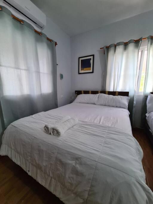 Casa Perla Marina, Pequena Casa Frente A La Playa. Apartment เอลกูโย ภายนอก รูปภาพ